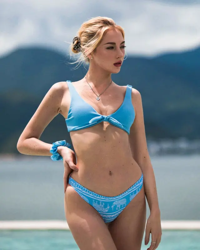 Blue Front Knotted Low-rise Bikini Sets