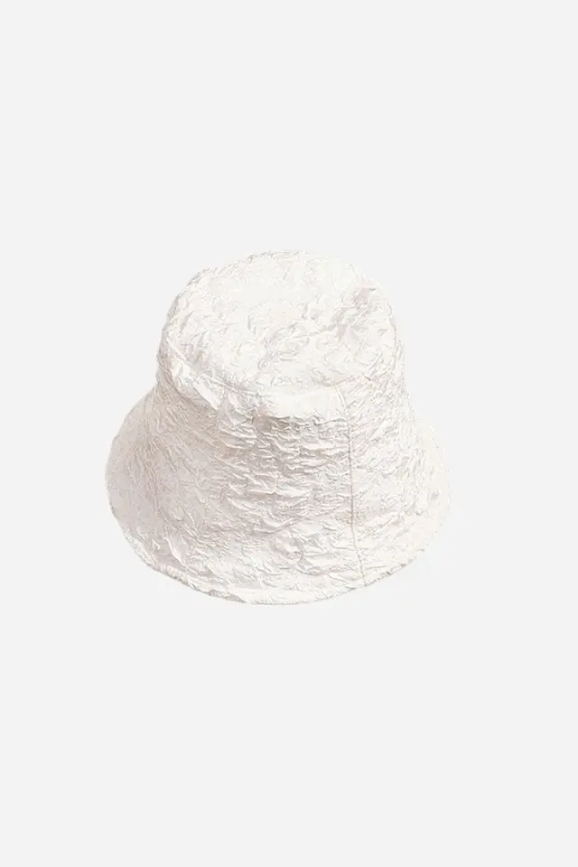 Wrinkled Fabric Barrel Hat