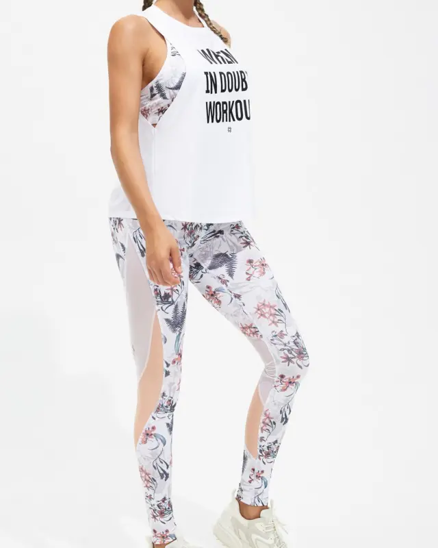 Three-pieces Slogan Graphic Tank Top & Floral Print Sports Bra & Leggings