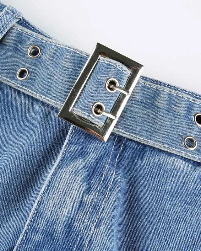 Retro Style Low-rise Belt Out Pocket Straight Jeans