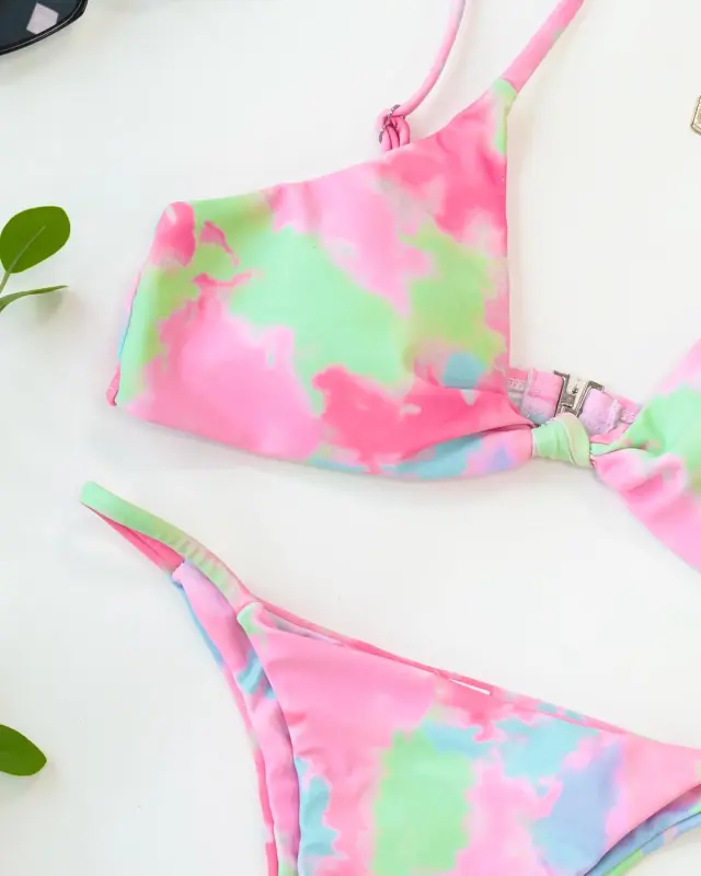 Colored Triangle Low-rise Bikini Sets