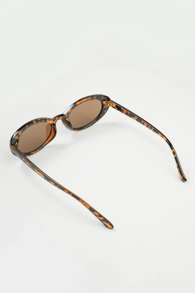 Leopard Oval Frames Sunglasses