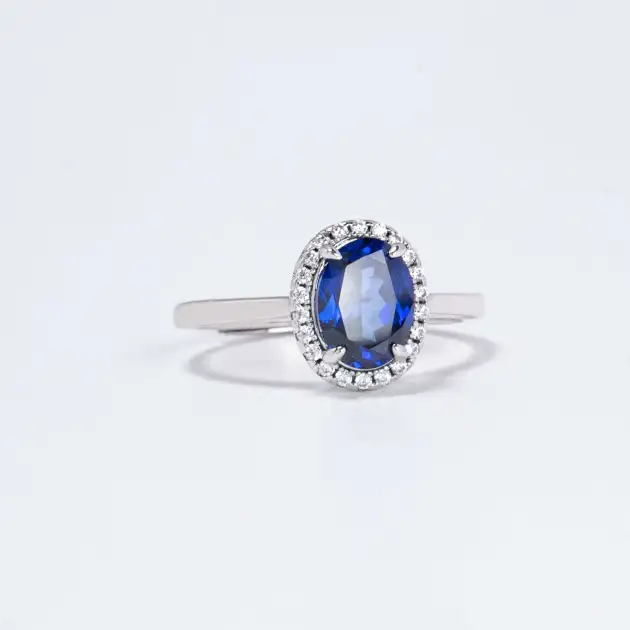 1.5CT Synthetic Sapphire Radiant Cut Ring