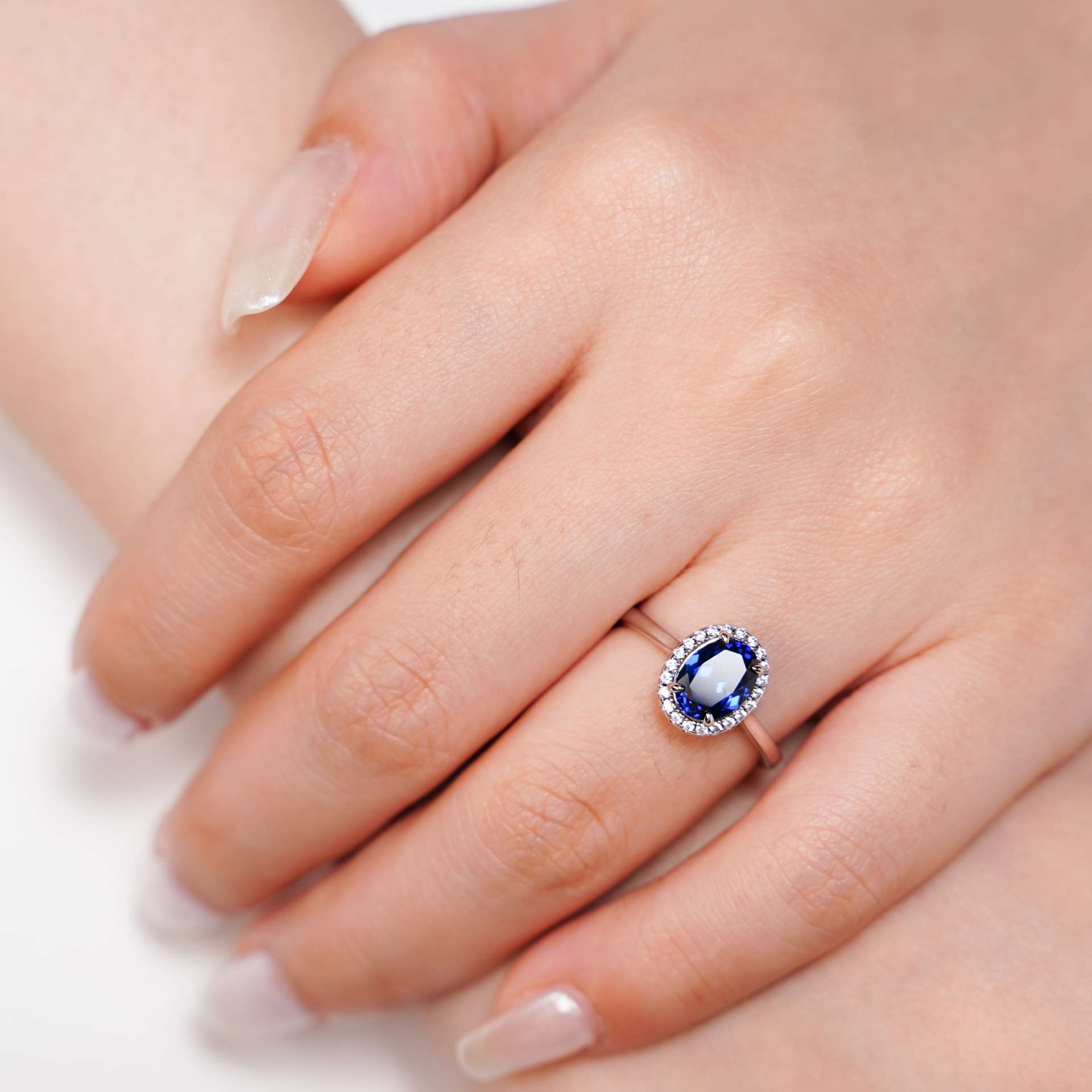 1.5CT Synthetic Sapphire Oval Cushion Cut Ring