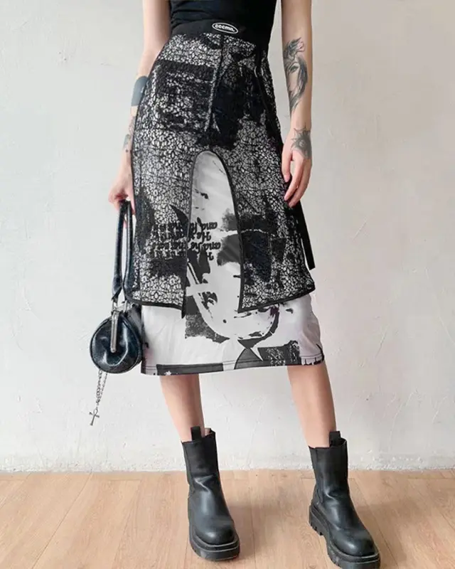 Abstract Print Double Layered Skirts